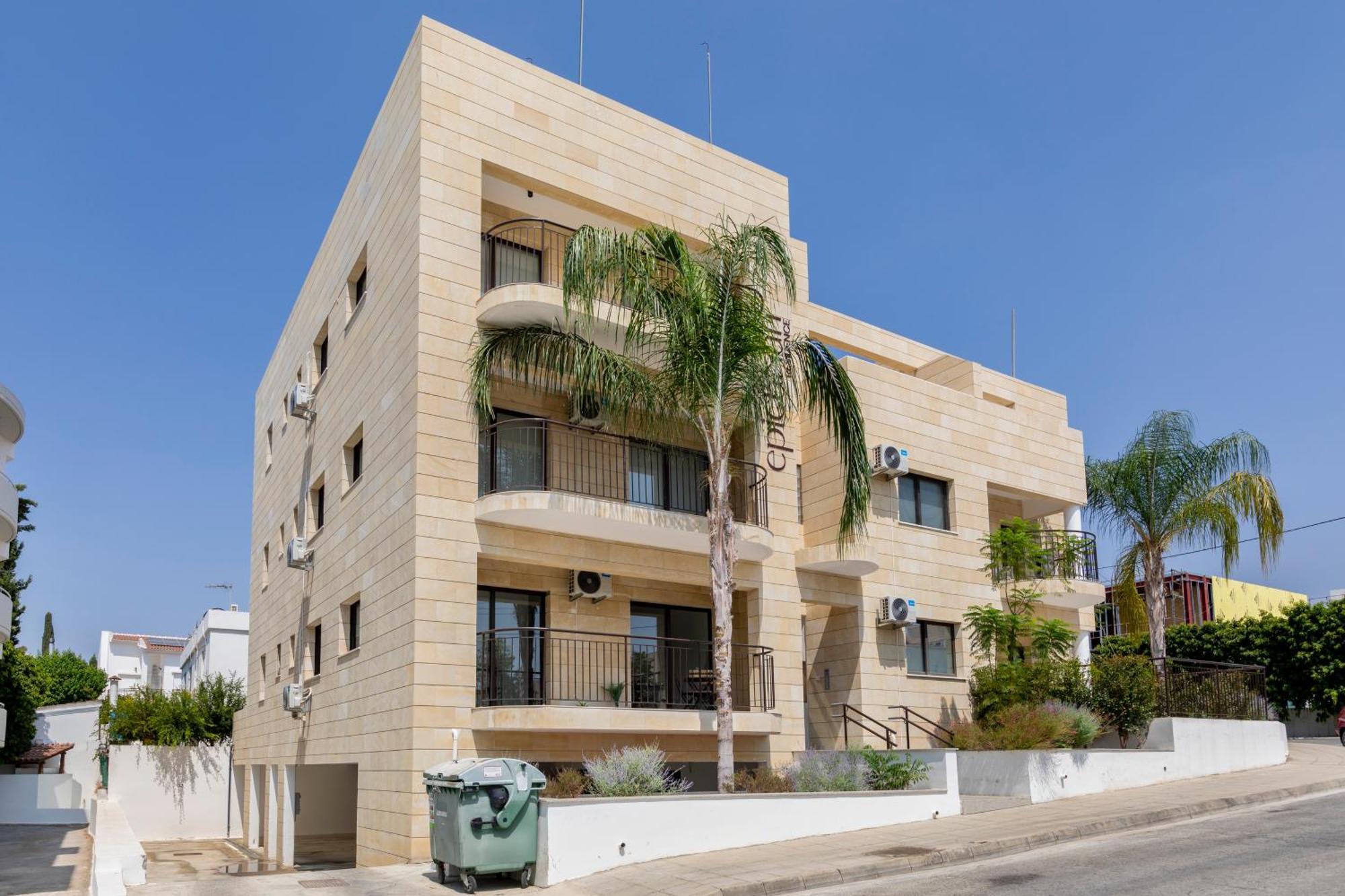 Epicurian Residence Nicosia Exteriör bild