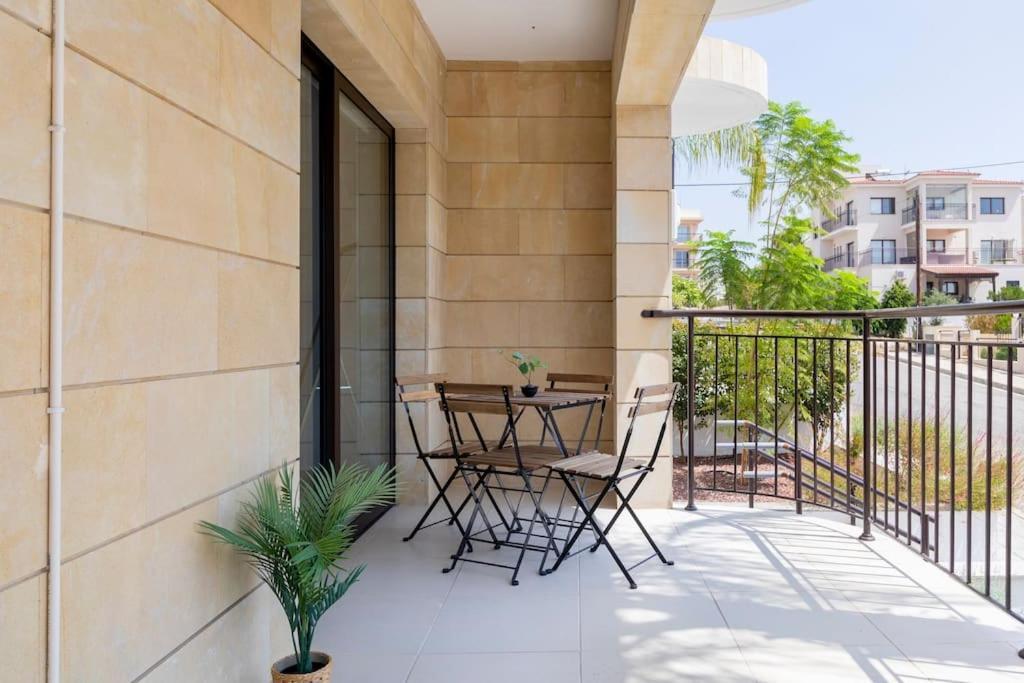 Epicurian Residence Nicosia Exteriör bild