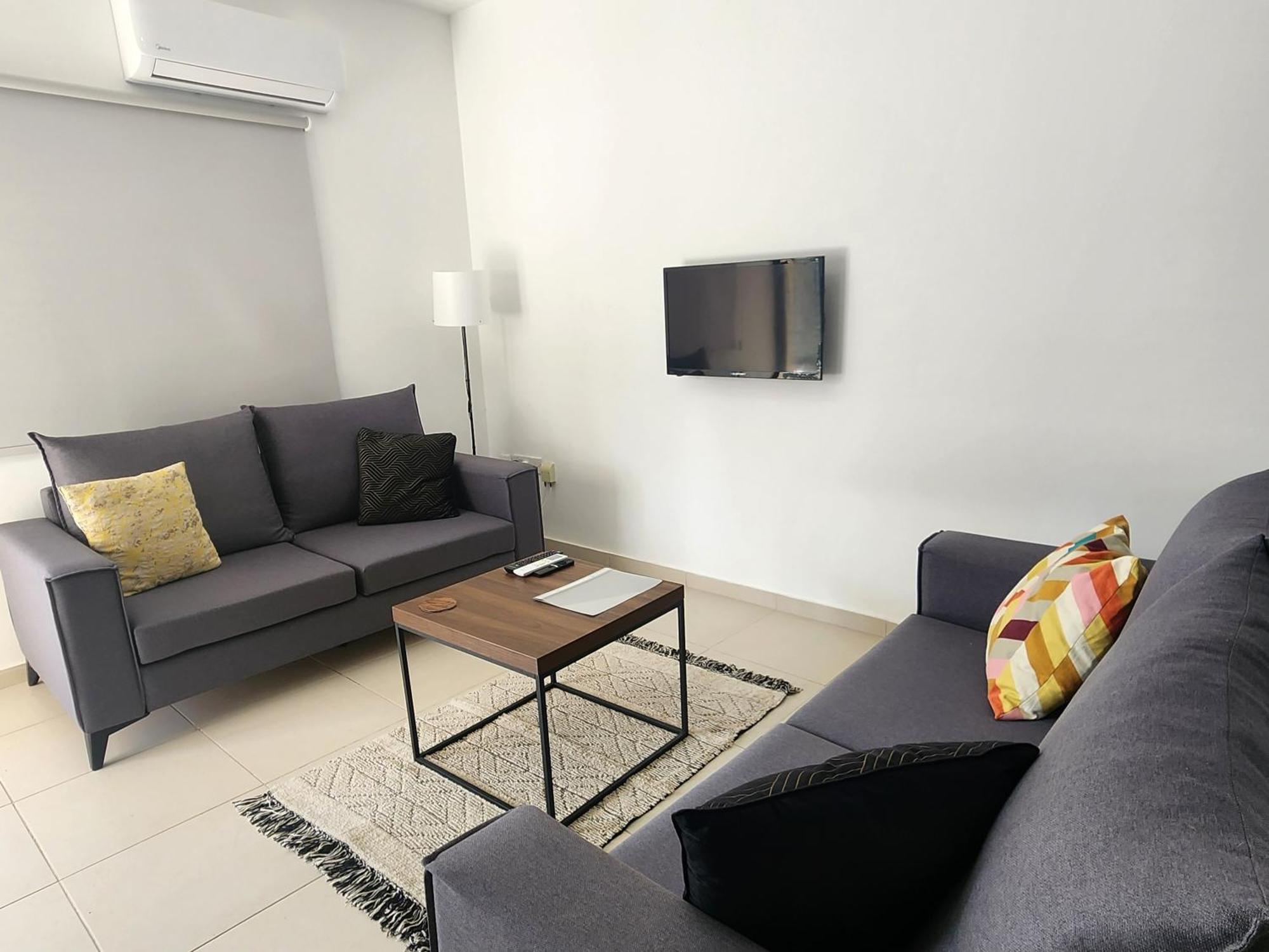 Epicurian Residence Nicosia Exteriör bild