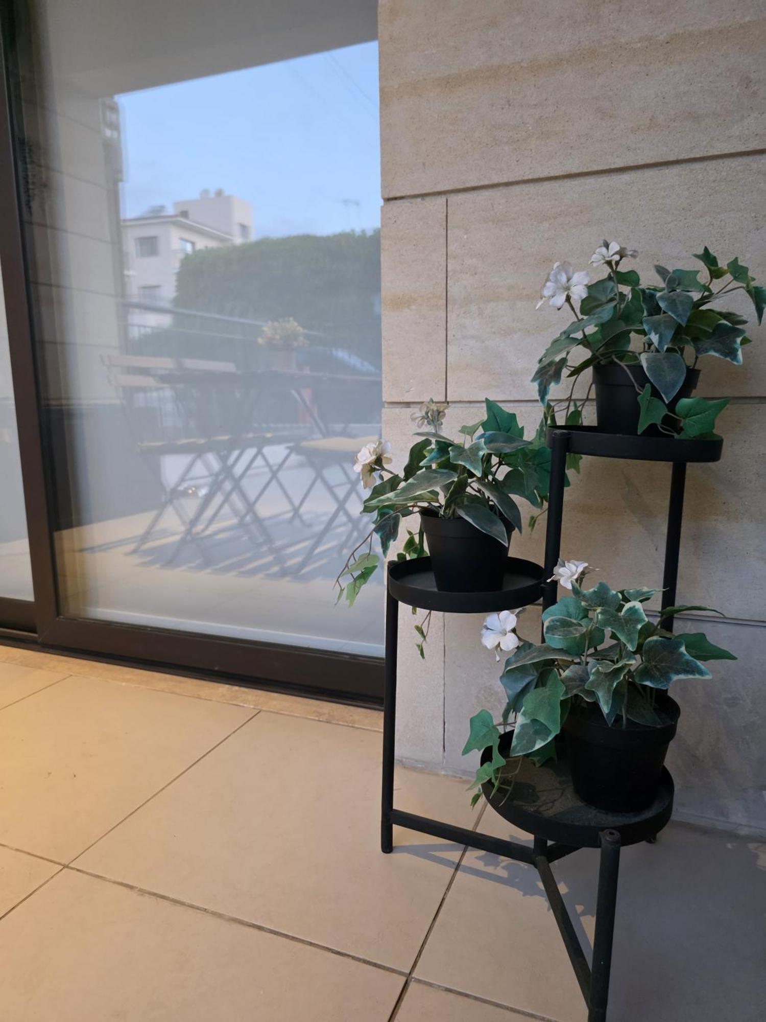 Epicurian Residence Nicosia Exteriör bild